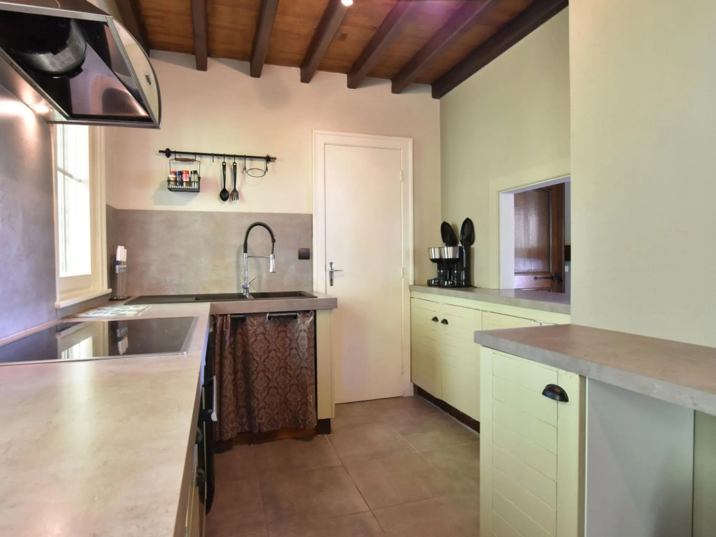 Holiday Home in Saint-Omer near Lake & Forest