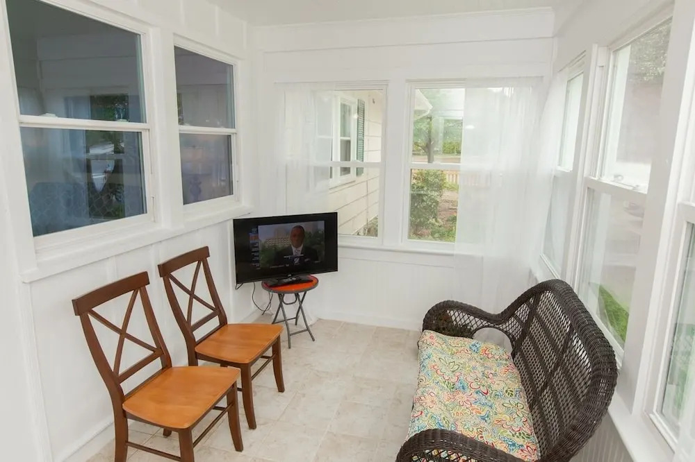 116 B 81st Street - 2 Br Home
