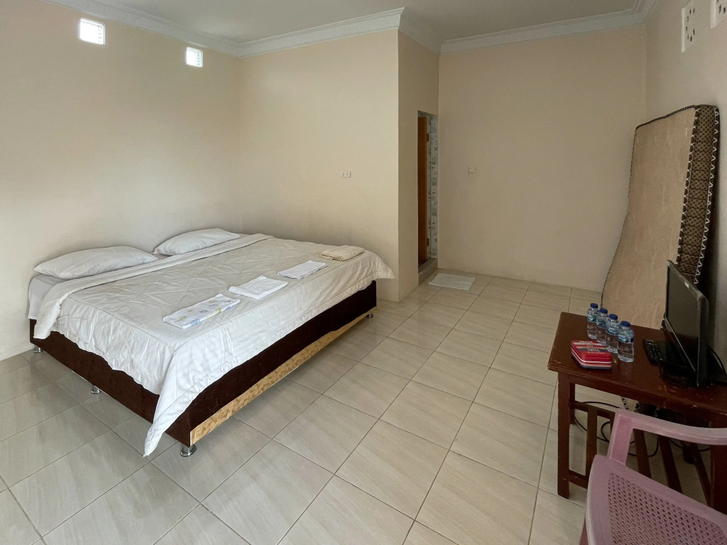 Valencia Homestay Redpartner