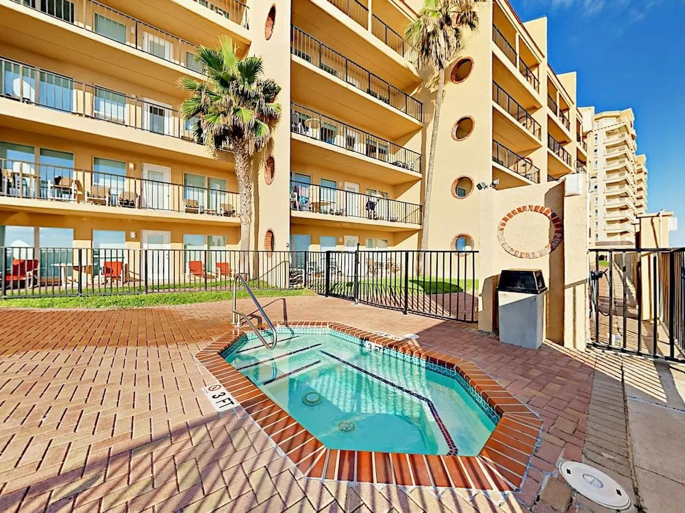4400 Gulf Blvd Condo Unit 308