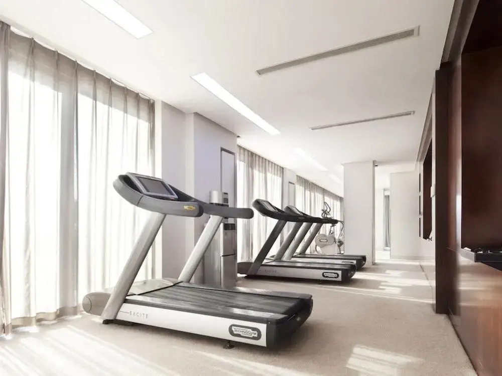Howard Johnson By Wyndham Parkland Hotel Dalian