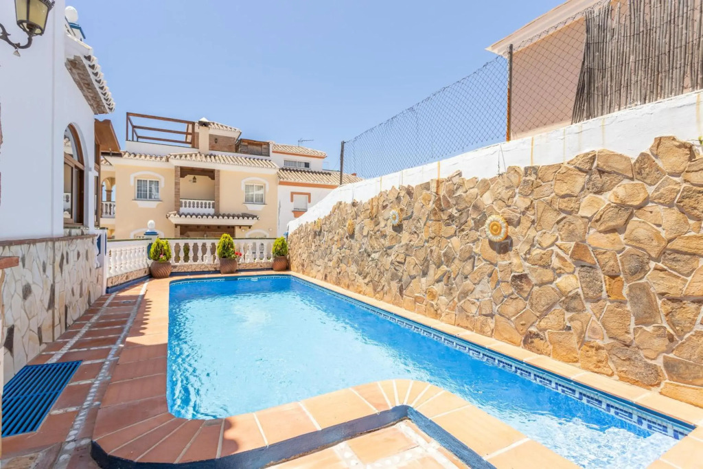 Apartamento con piscina privada