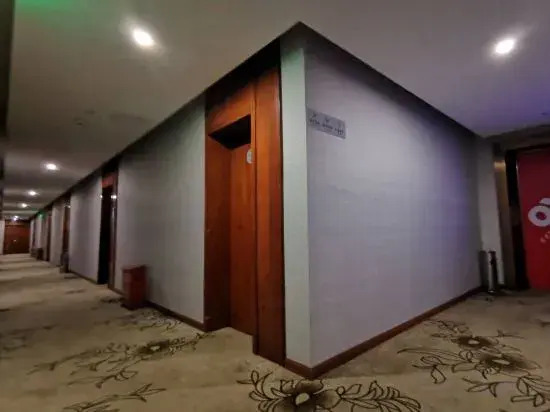 Yueyang Dongfeng Hotel