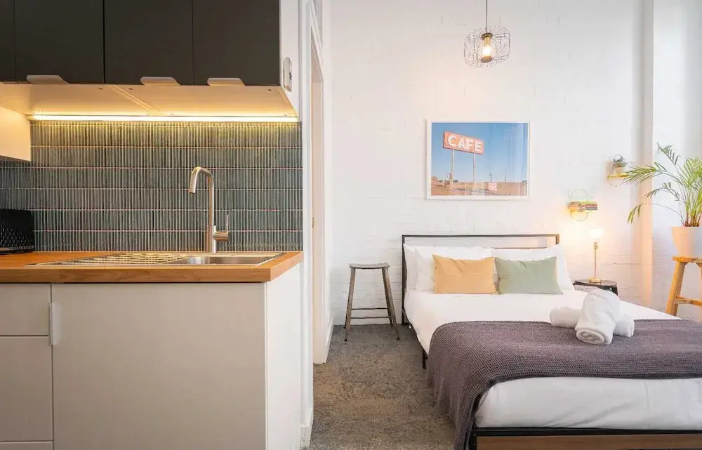 Kozyguru | Chic Studios | Oasis In The Heart Of Darlinghurst