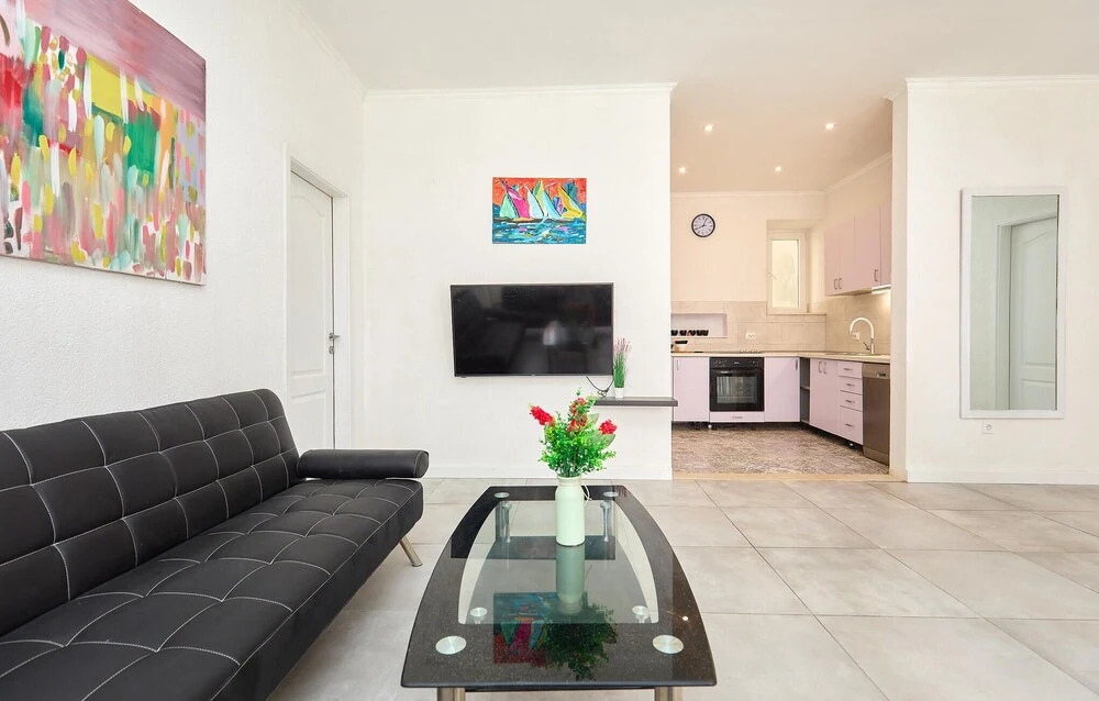 Nice Apartment in Dubrovnik With Outdoor Swimming Pool, Wifi and 5 Bedrooms