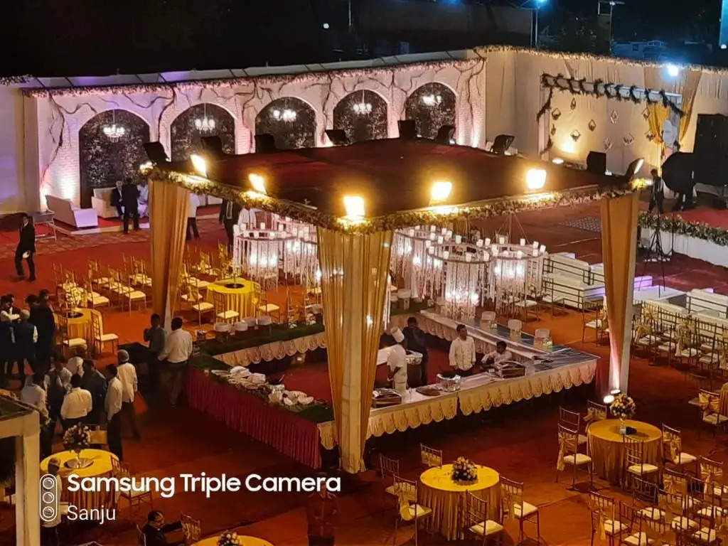 Hotel Reliance