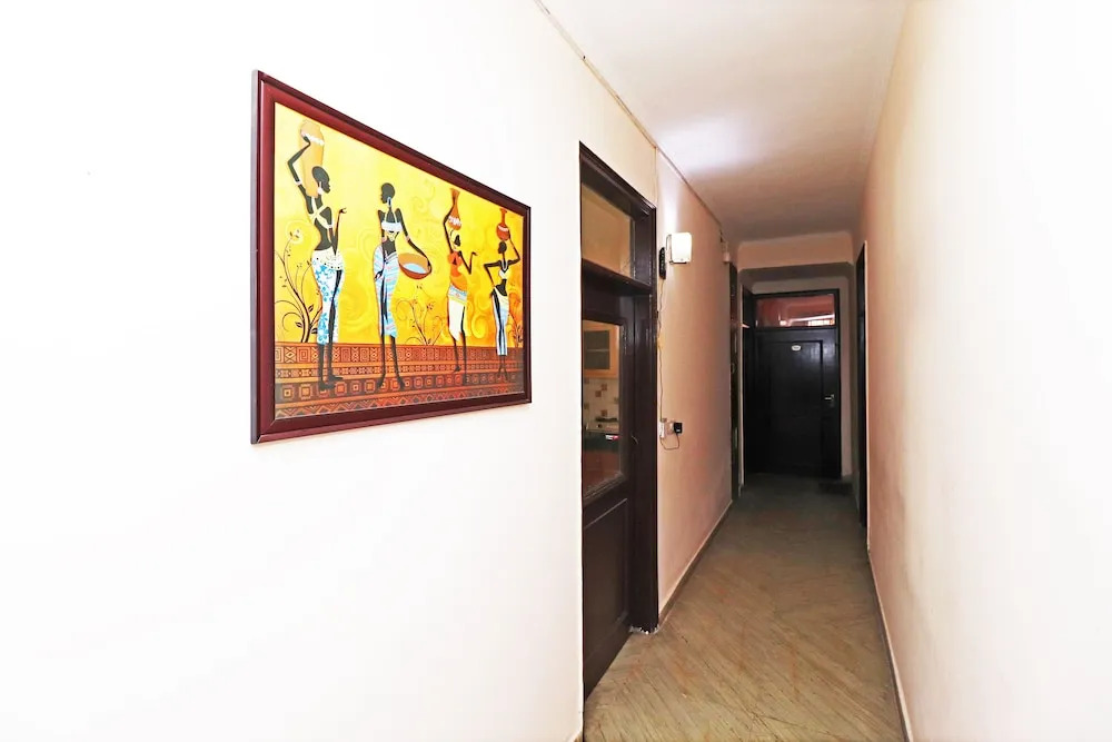 OYO 8438 DSR Residency