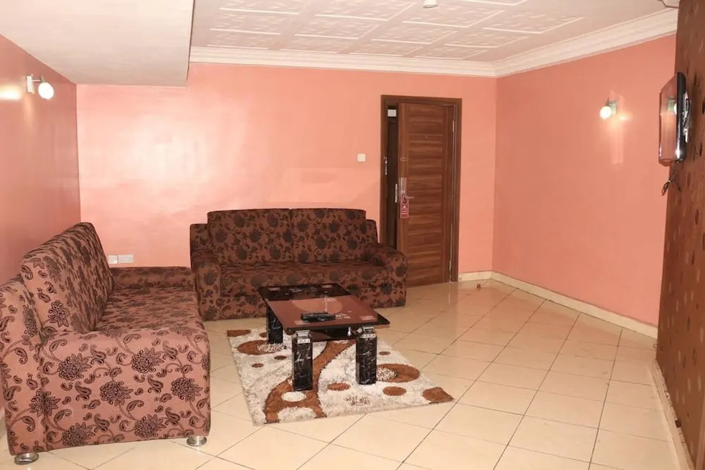 Royal Charlin Hotel and Suites