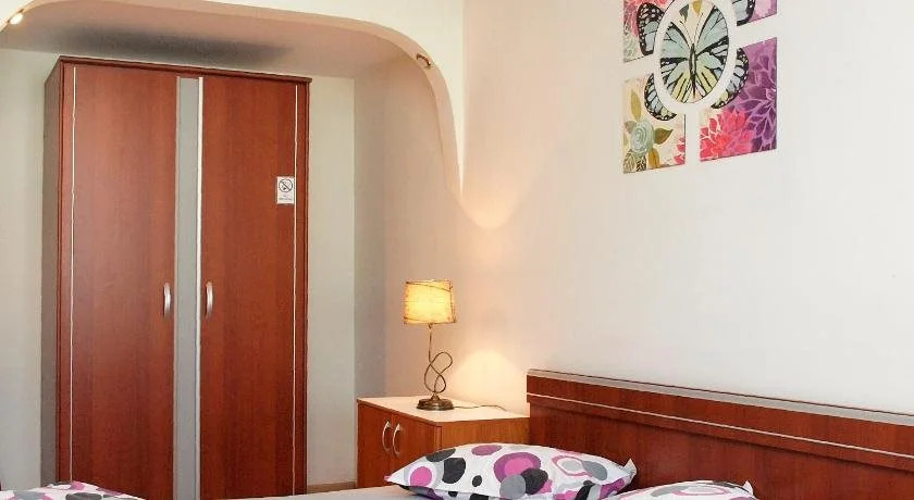 Rosuites Apartment Accommodation