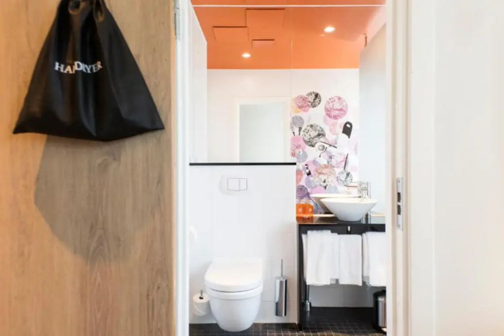 Motel L Stockholm Älvsjö