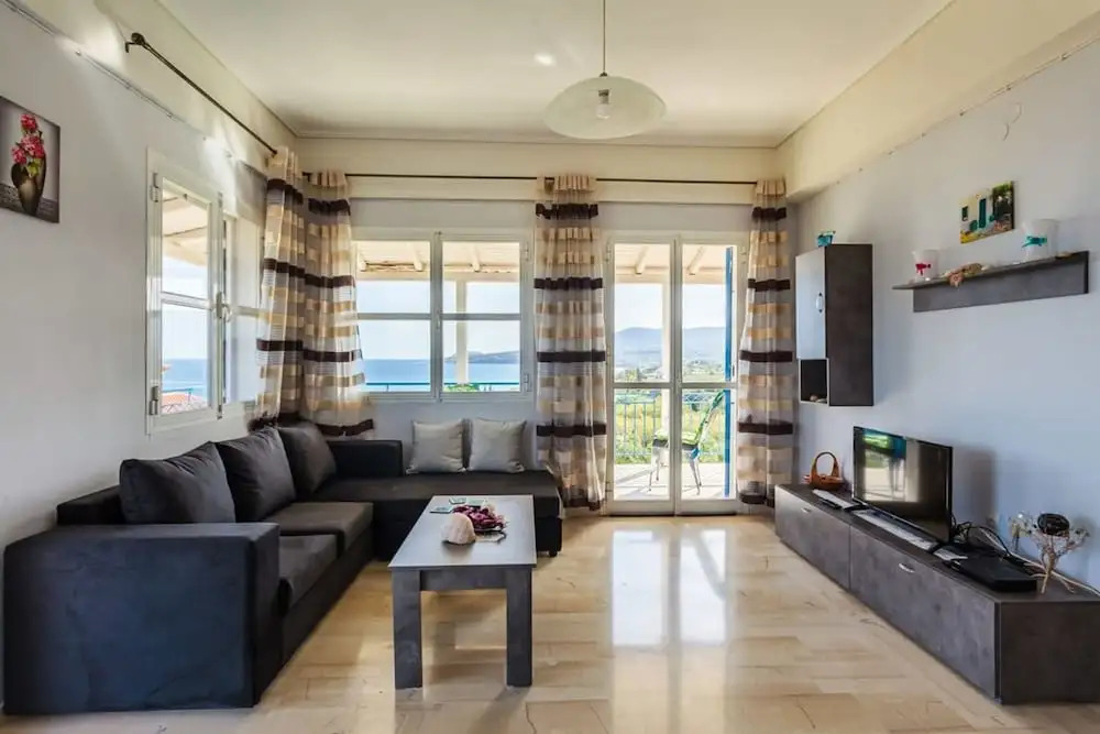 Koroni Seaview Retreats - Summer Escape Lodgings