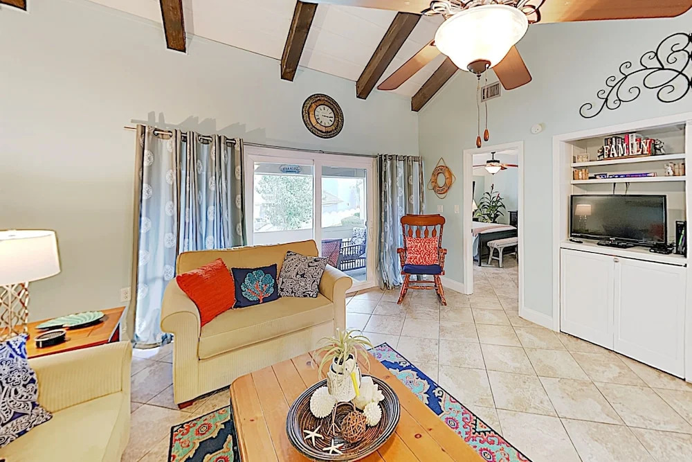 New Listing! Chateau La Mer Getaway W/ Pool 2 Bedroom Condo
