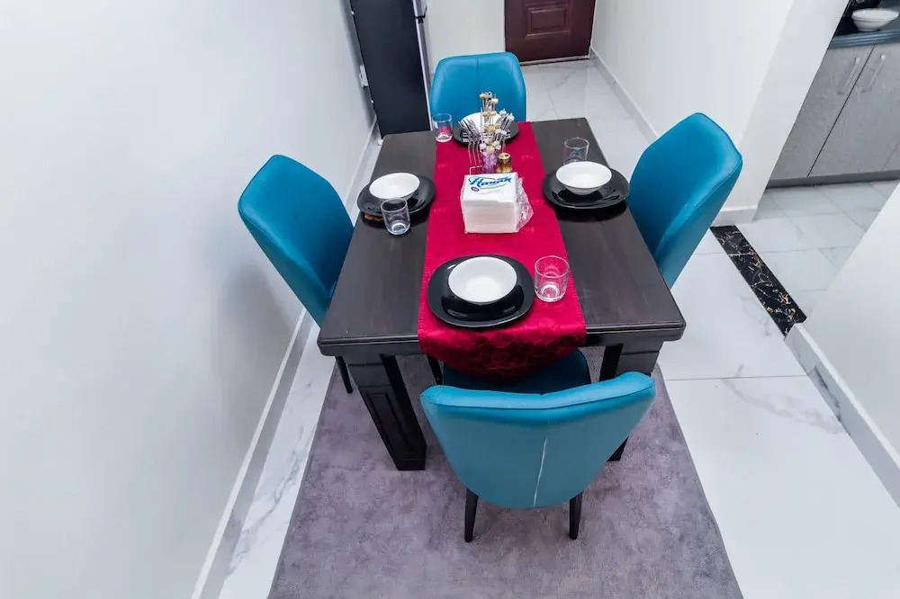 Luxurious Nairobi Apartment With City and Garden Views