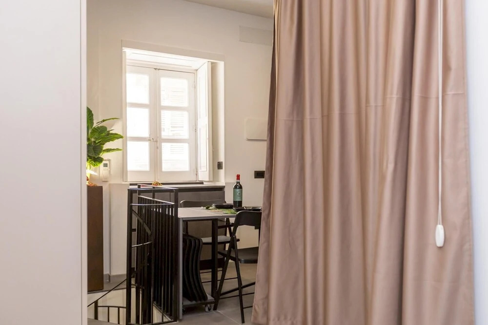 Interno 6 in Siracusa