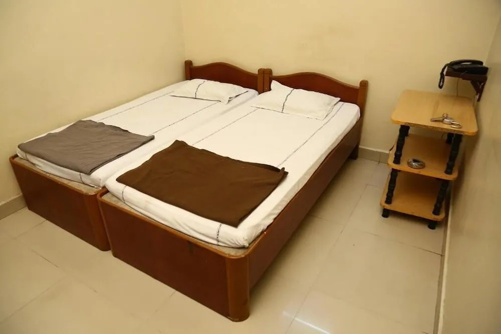 Sai sri Krishna Deluxe Lodge