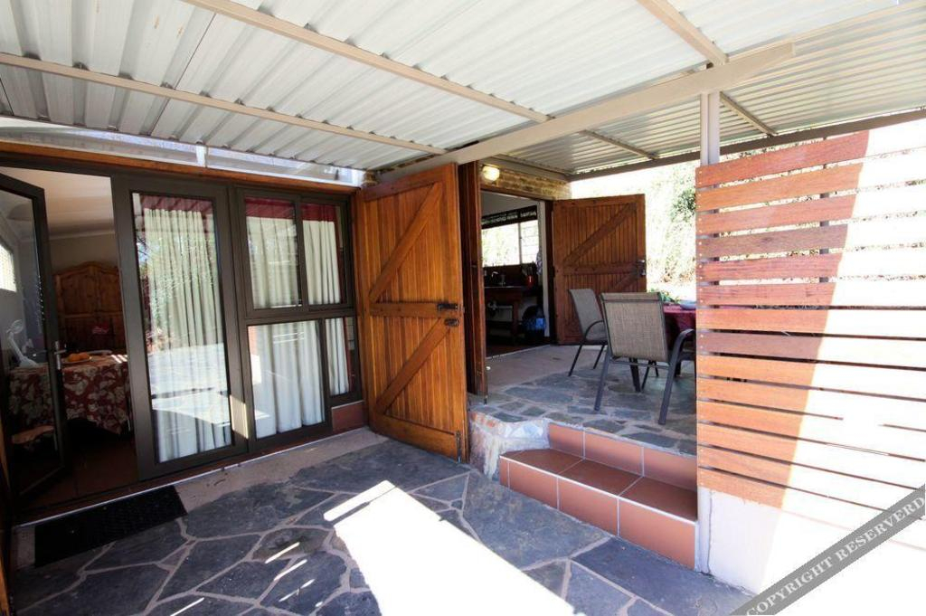 Stay 2 Live Groenkloof