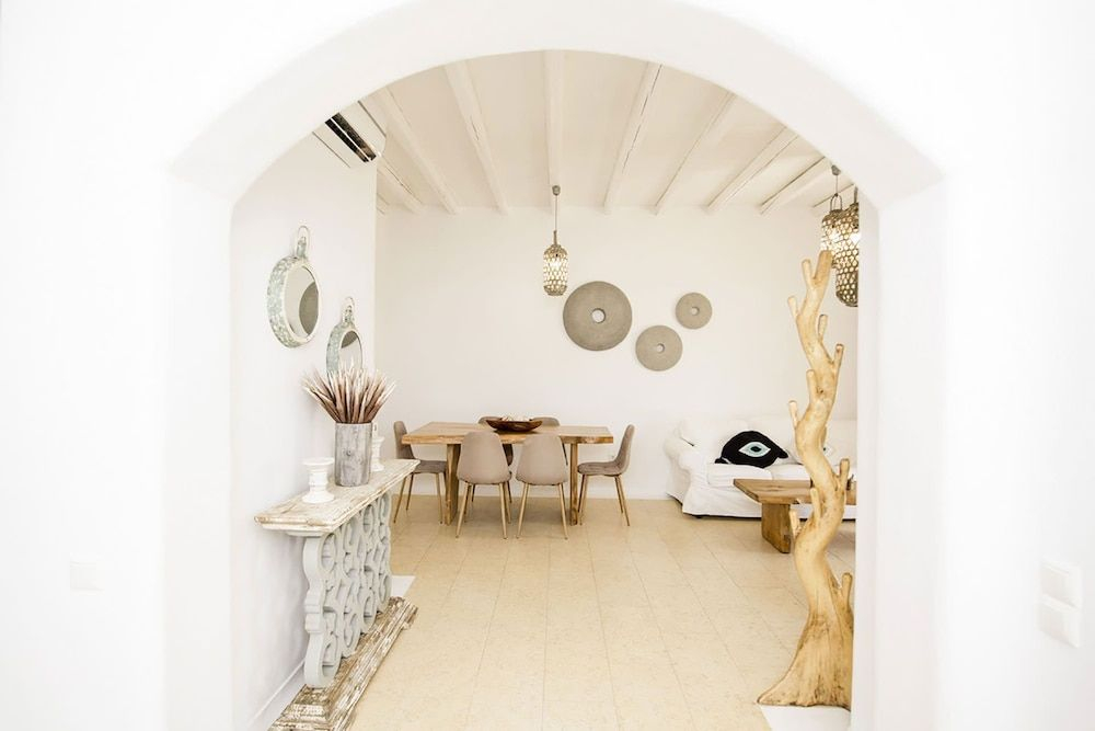 Marvi House
