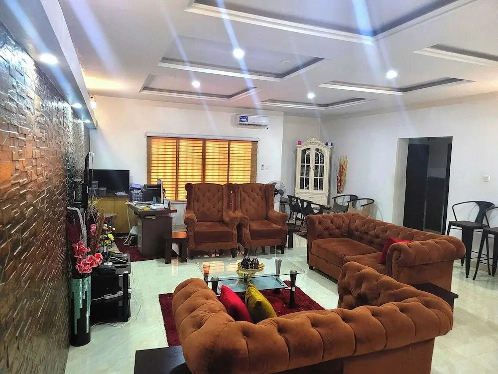 Rossy's Apartments Serviced Apartments in Abuja