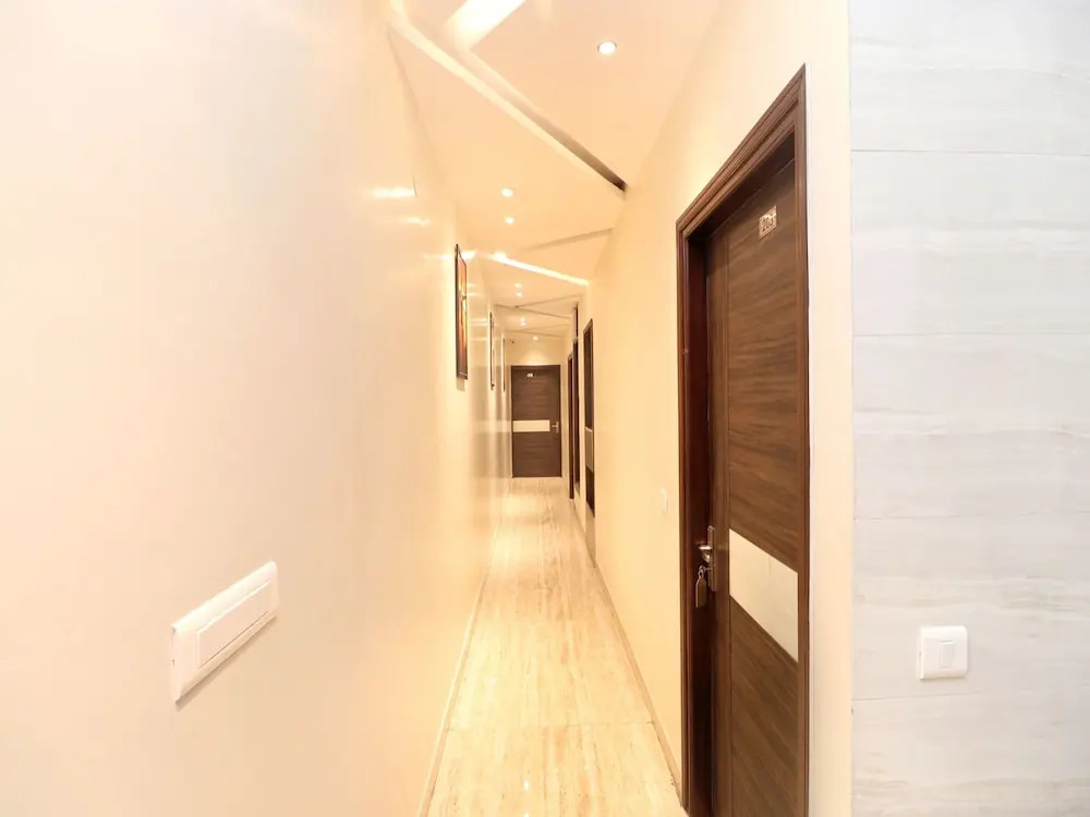 OYO 15653 Hotel Sukh Regency