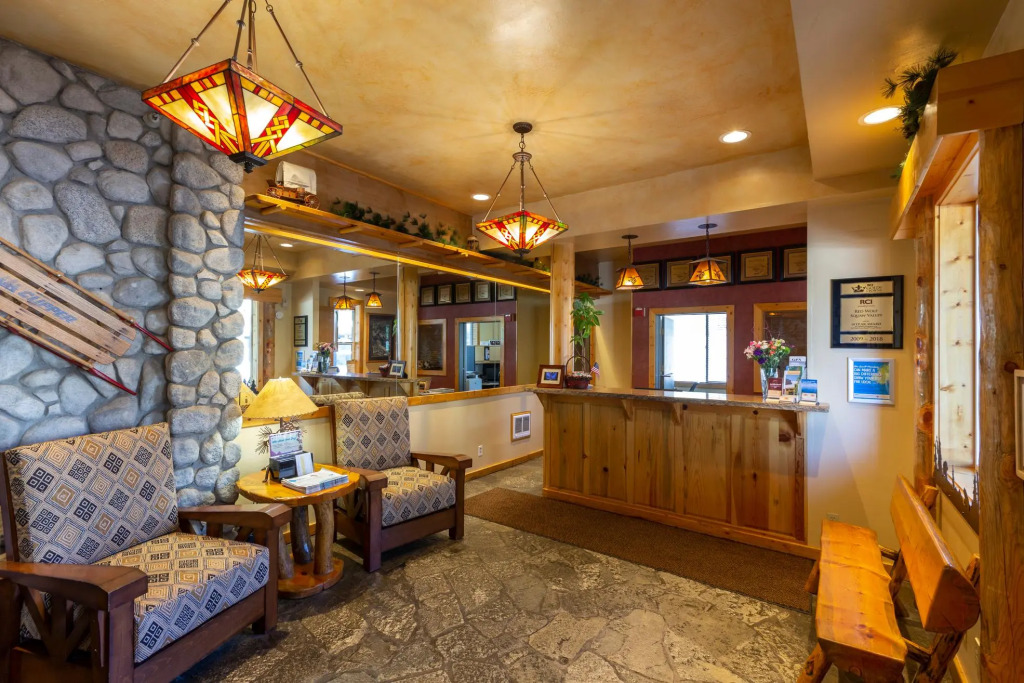 Red Wolf Lodge at Olympic Valley