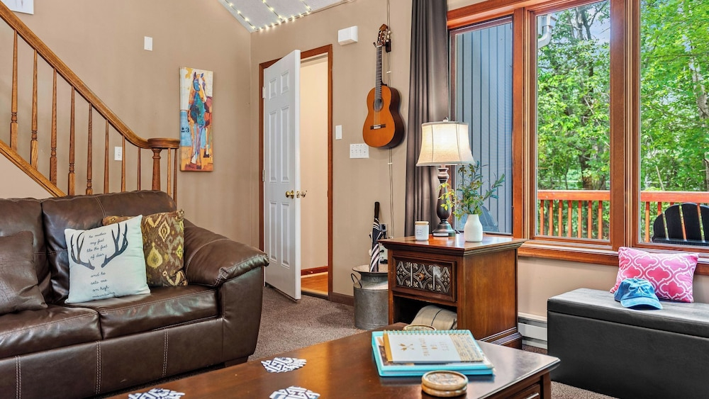 Poconos Escape w/ Game Room, Poker Loft, Fire Pit + Spacious Deck
