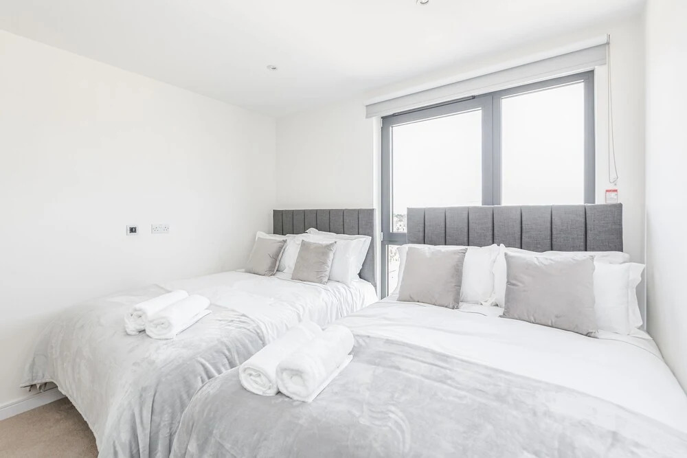Emerald Apartments London