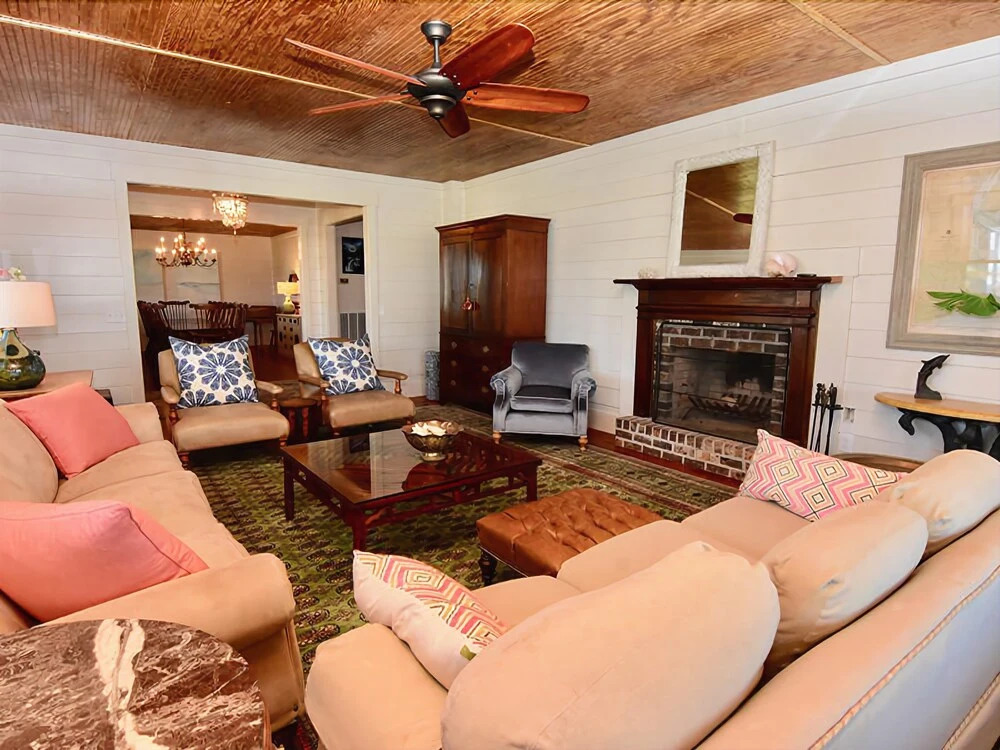 Sea Biscuit House 20 7 Bedrooms 6.5 Bathrooms Home