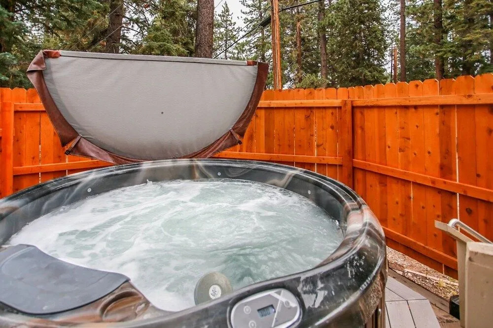 Bear Mountain Escape - 2 Br home by RedAwning