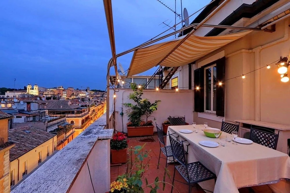 Rome Accommodation - Piazza di Spagna I