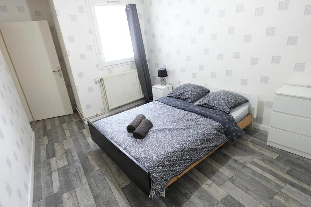 LENS, Bel appartement lumineux de 70 m² (centre ville)