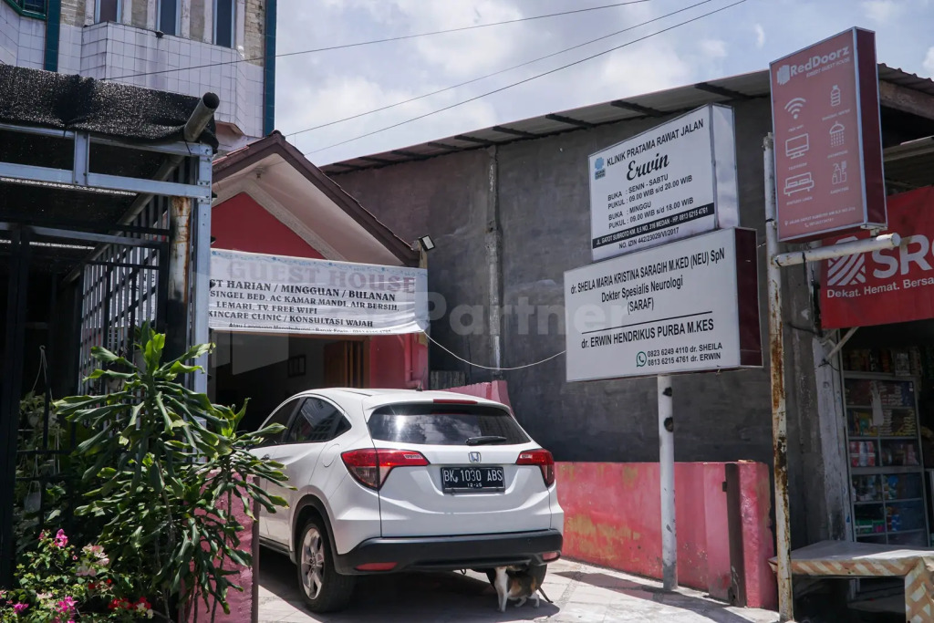 Edbert Guesthouse RedPartner
