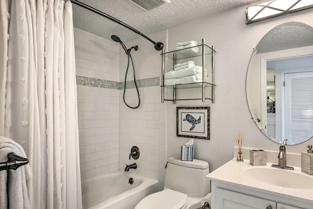 Charming Ormond Beach Condo w/ Ocean Views!