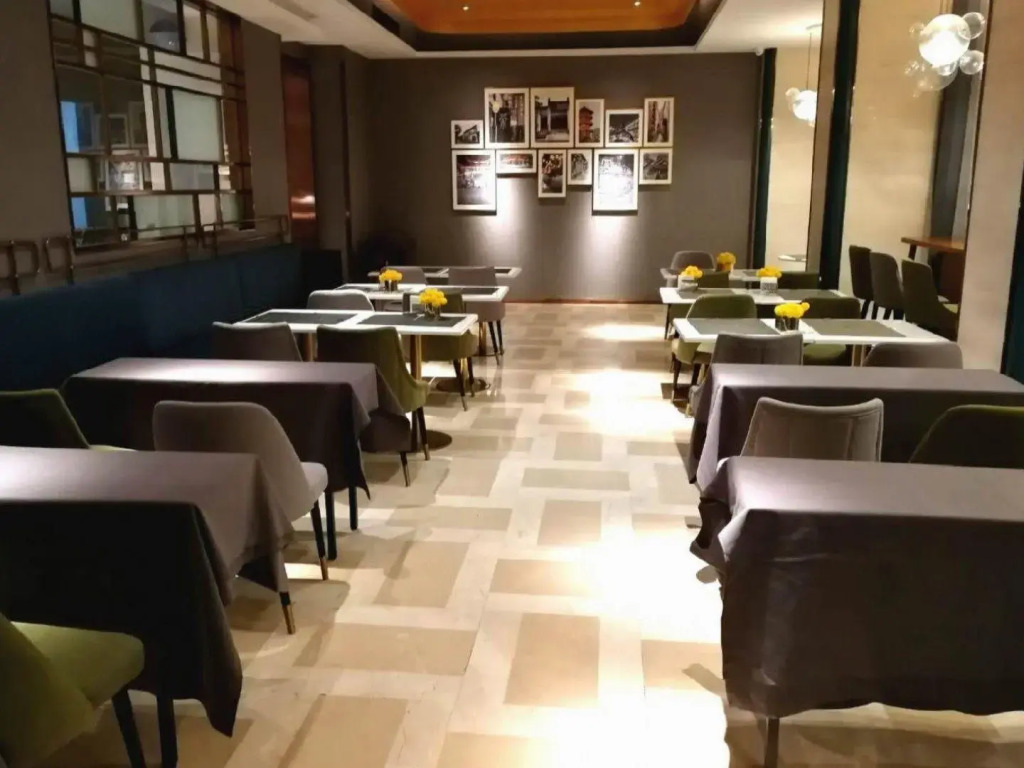 Yitel Collection (Chengdu DuFU Thatched Cottage & Sichuan Provincial People's Hospital  Station）