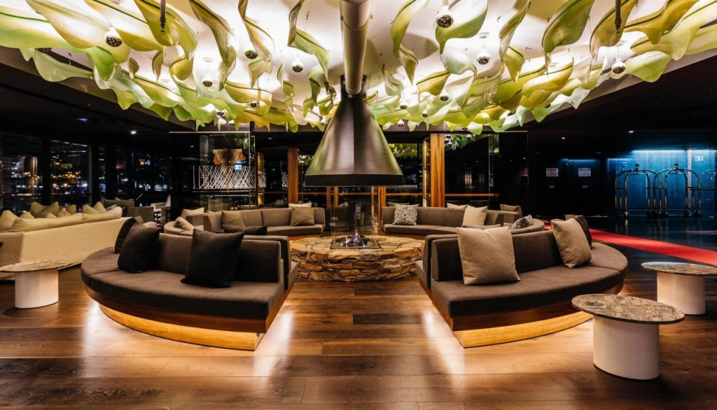 MACq 01 Hotel