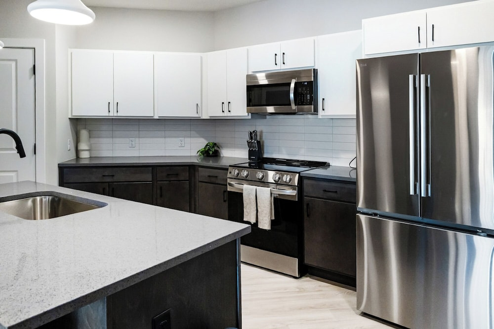 Landing Furnished Apartments near Downtown Salt Lake