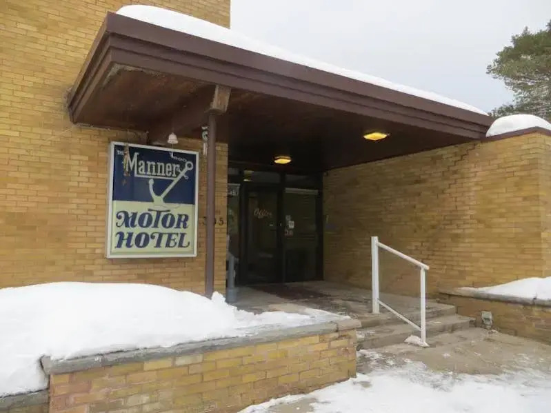 Mariner motor hotel