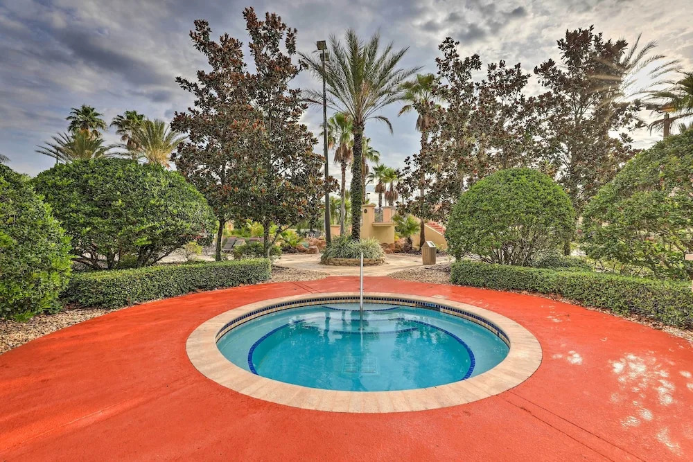 9 Mi to Disney: Davenport Townhome w/ Resort Pool