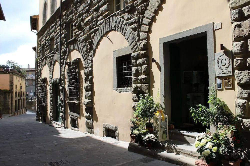 La Corte Di Ambra