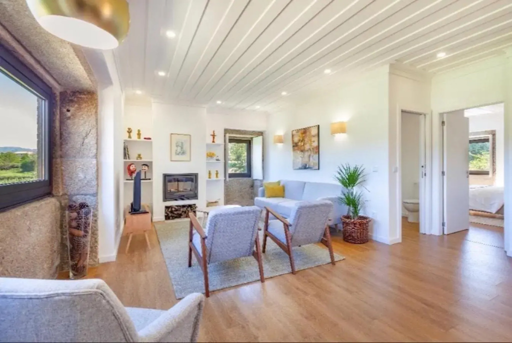 Mariana's HeartMade House