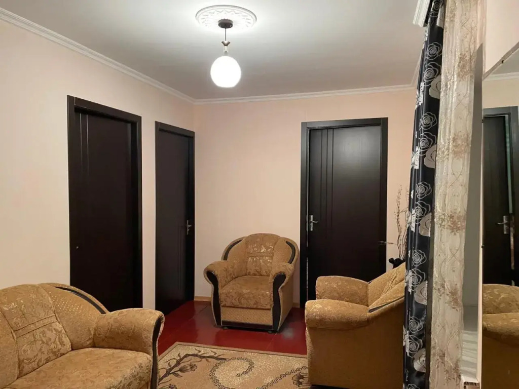 Guesthouse "MEGI"