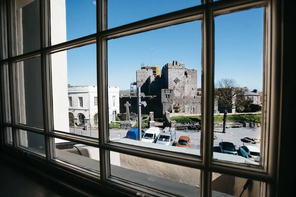The George - Castletown Isle of Man