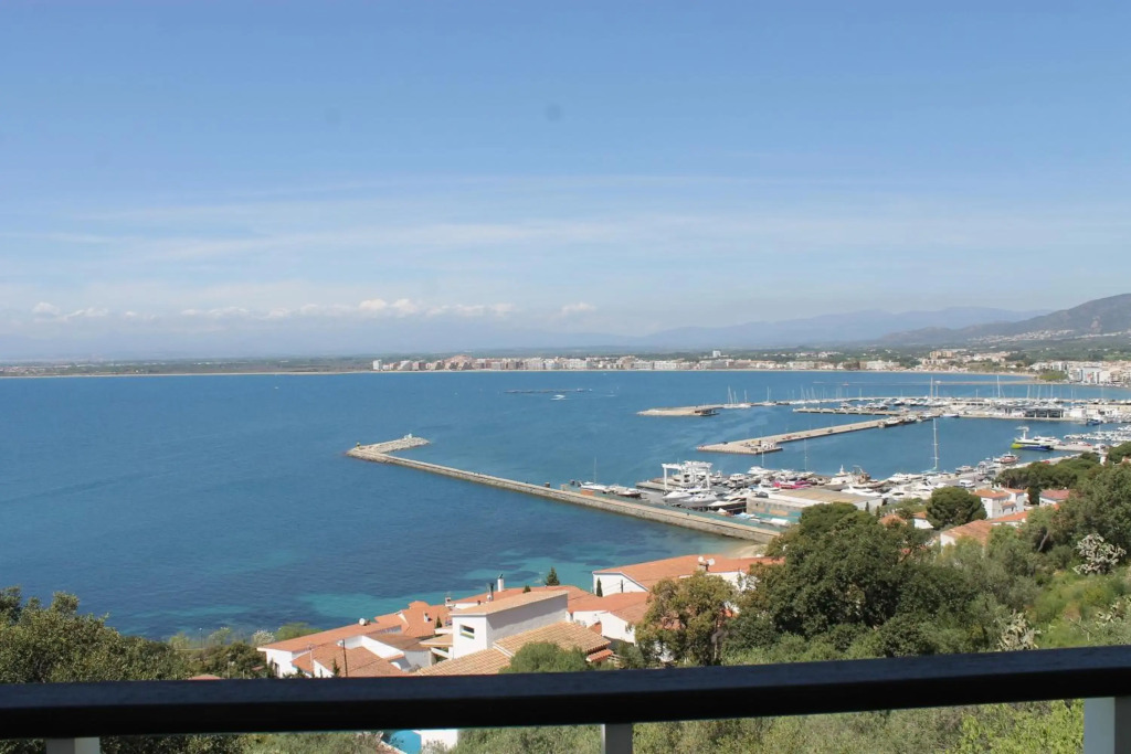 Agi Villa Poncella