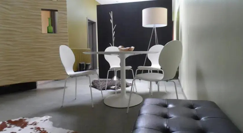 Lodge-Ghent
