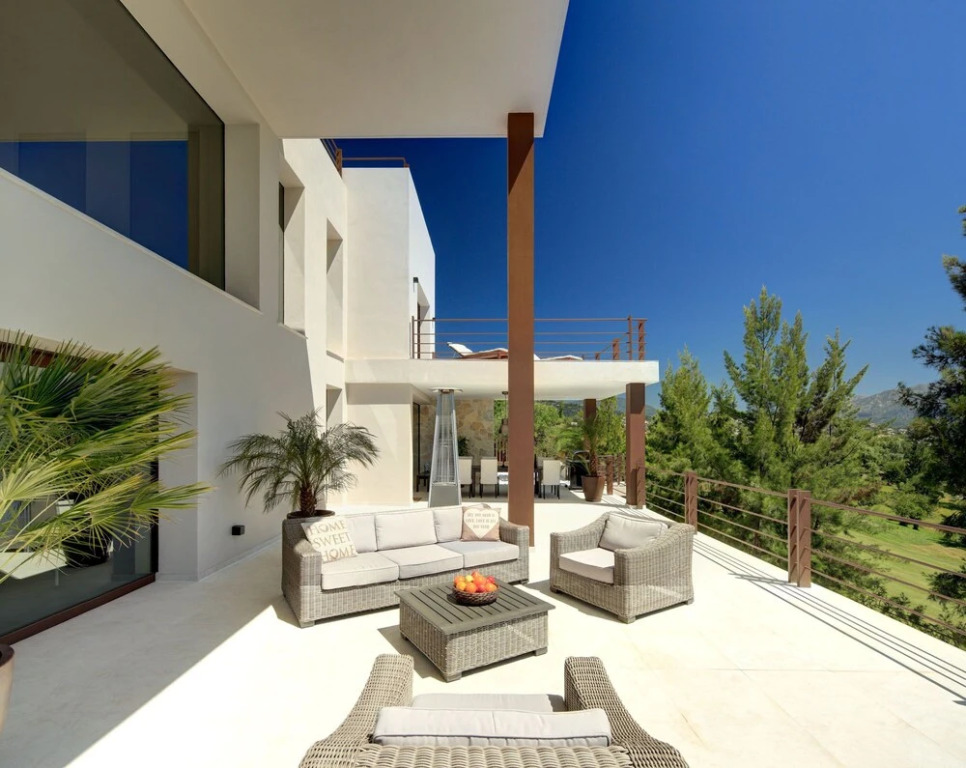 Contemporary Villa, Golf La Alquería, Benahavis, Marbella