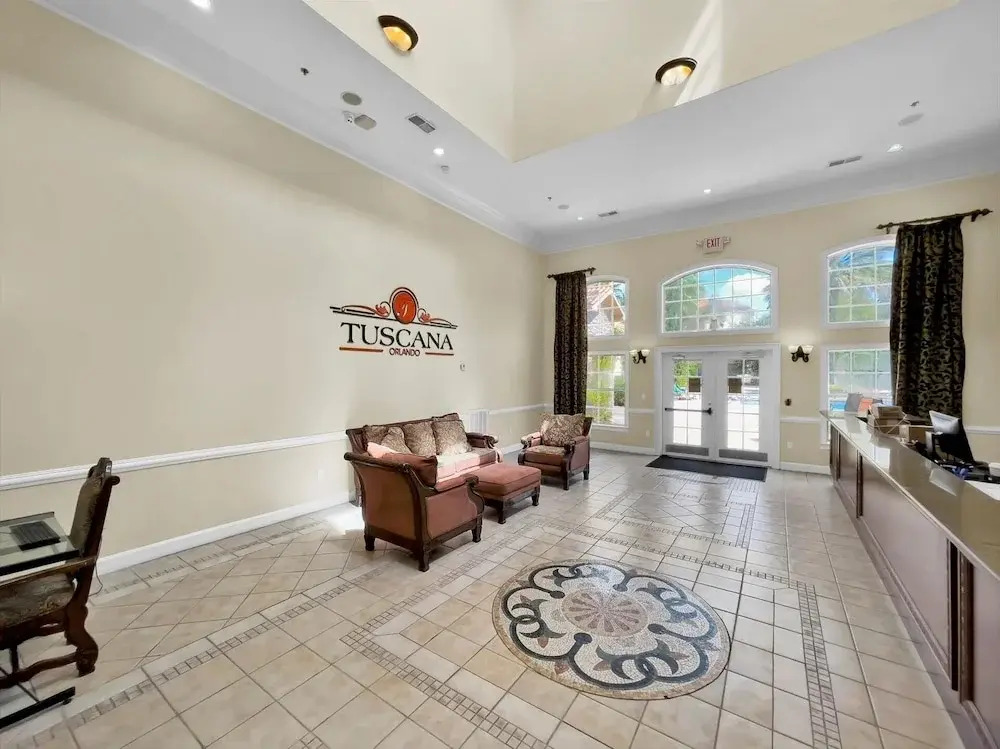 Tuscana Resort 2 Bedroom Condo Clubhouse Access 8 miles to Disney 2 Condo