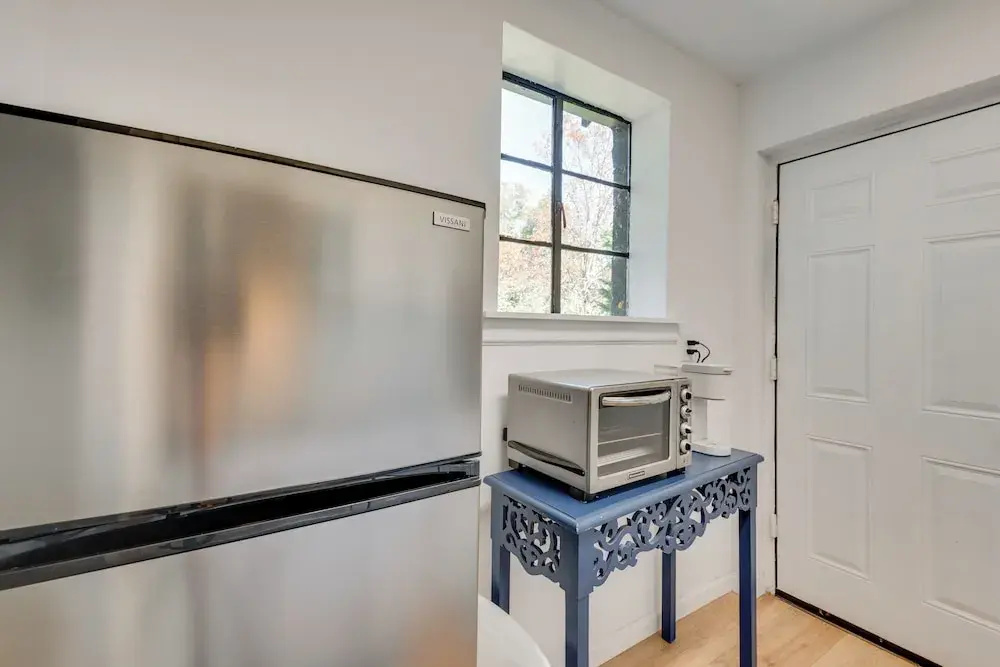 Private Porch! East ATL Stay Near Int’l Soccer