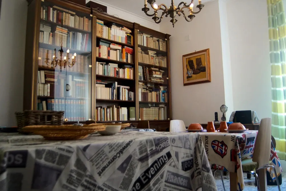 B&B Bibliotechina