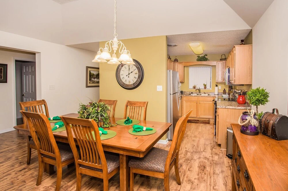 Whispering Pines 651