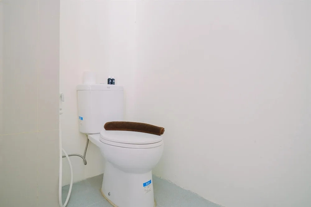 Warm And Cozy Living 2Br Bogorienze Apartment