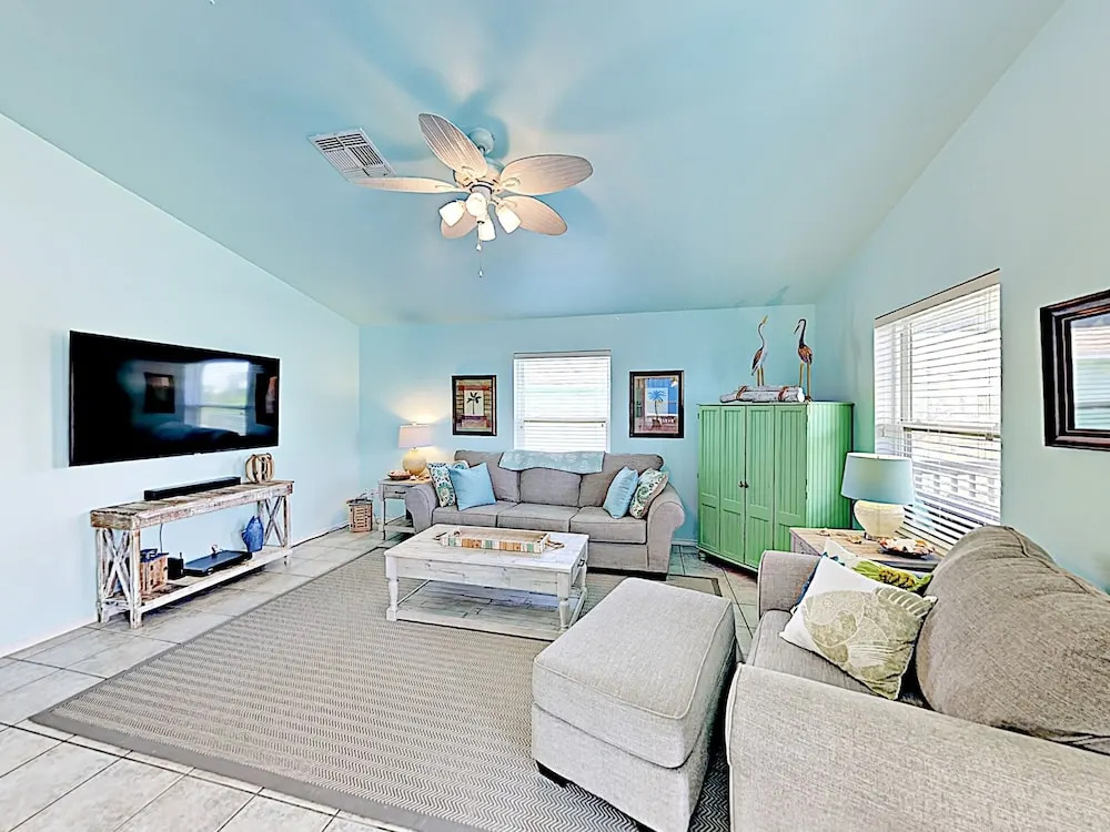 1208 Rockport - 2 Br Home